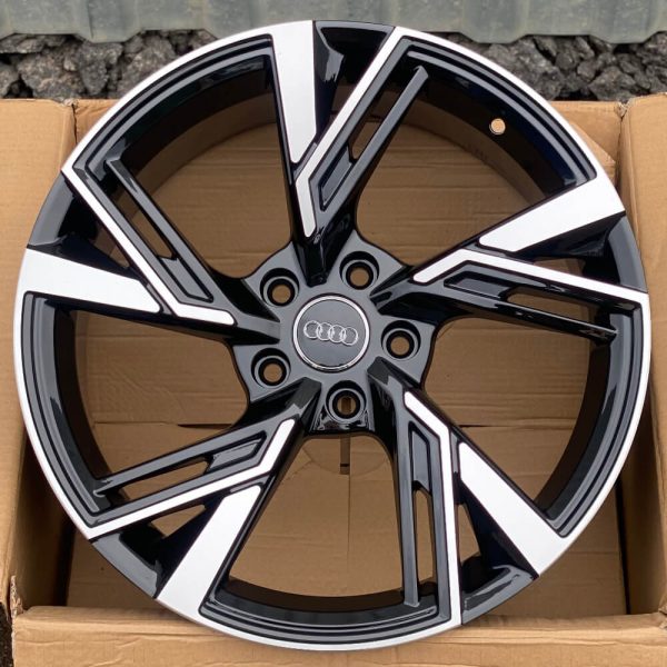 <b>Audi RS6 Avant 2020</b></br>R17 | 5-112 | 7.5j | ET35 — изображение 3