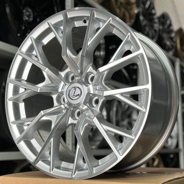 <b>Toyota Lexus GS</b></br>R17 | 5-114.3 | 8j | ET35 — изображение 4