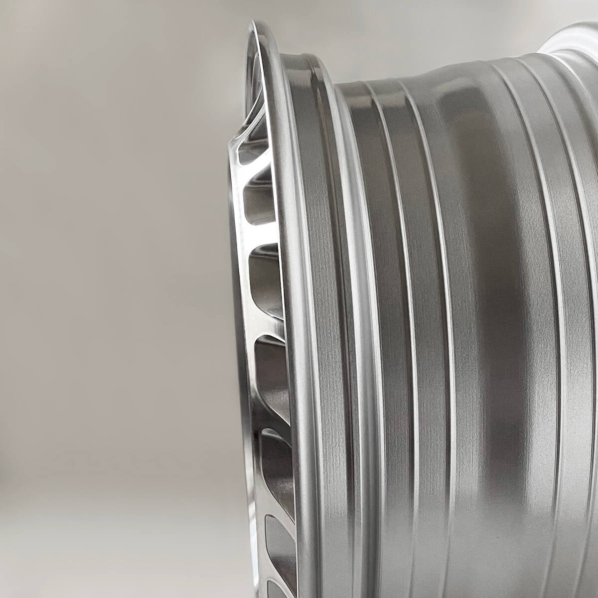 <b>Messer Turbofan ME03-3</b><br>R19 | 5-114.3 | 8.5j | ET35 — изображение 5