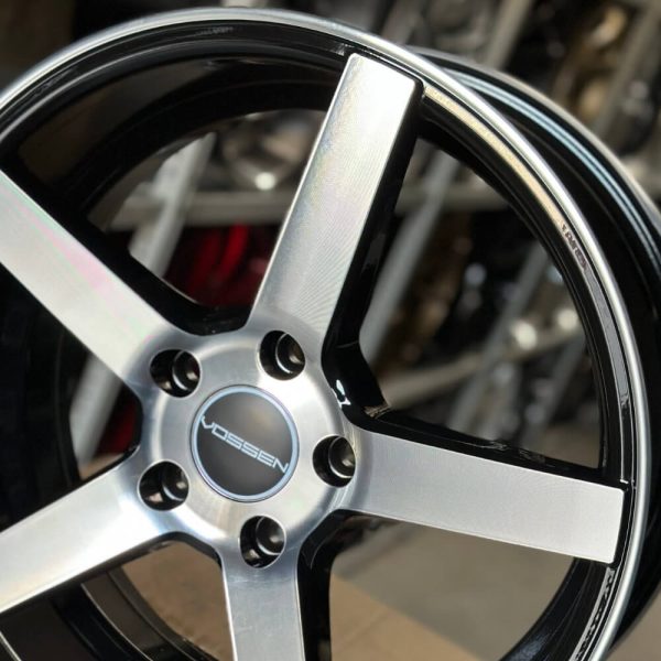 <b>Vossen CV3</b></br>R17 | 5-114.3 | 7.5j | ET40 — изображение 5