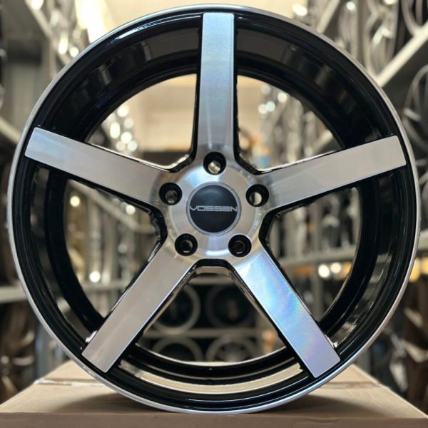 <b>Vossen CV3</b></br>R18 | 5-114.3 | 8j | ET40 — изображение 3