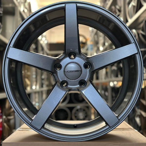 <b>Vossen CV3</b></br>R18 | 5-114.3 | 8j | ET40 — изображение 3