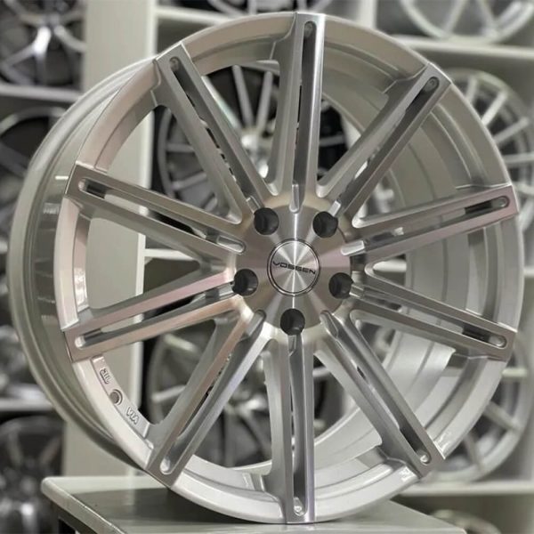 <b>Vossen CV4</b></br>R17 | 5-114.3 | 8j | ET31 — изображение 2
