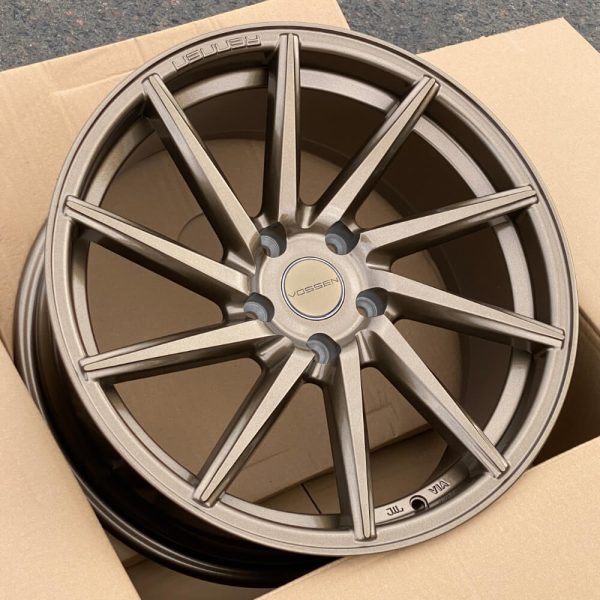 <b>Vossen CVT</b></br>R18 | 5-114.3 | 8j | ET35 — изображение 2