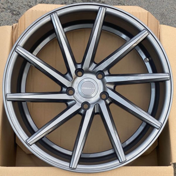 <b>Vossen CVT</b></br>R19 | 5-114.3 | 8.5j | ET35 — изображение 3