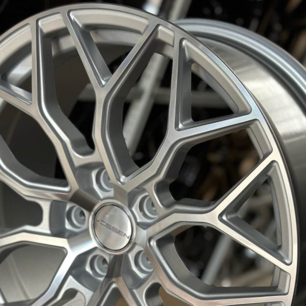 <b>Vossen HF-2</b></br>R18 | 5-114.3 | 8j | ET40 — изображение 5