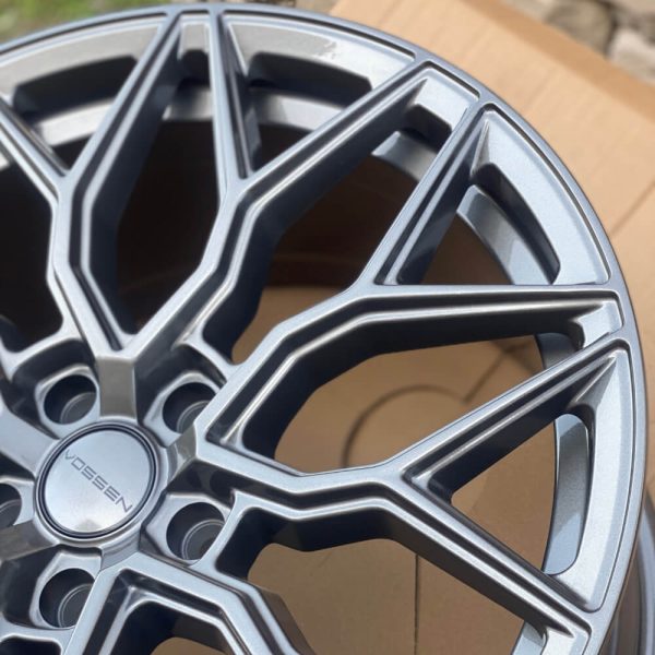 <b>Vossen HF-2</b></br>R18 | 5-114.3 | 8j | ET40 — изображение 5