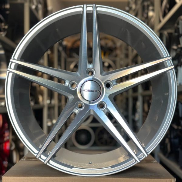 <b>Vossen VPS-302</b></br>R17 | 5-114.3 | 7.5j | ET38 — изображение 3