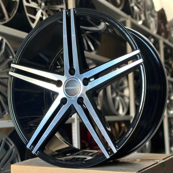 <b>Vossen VPS-302</b></br>R20 | 5-114.3 | 8.5j | ET35 — изображение 4