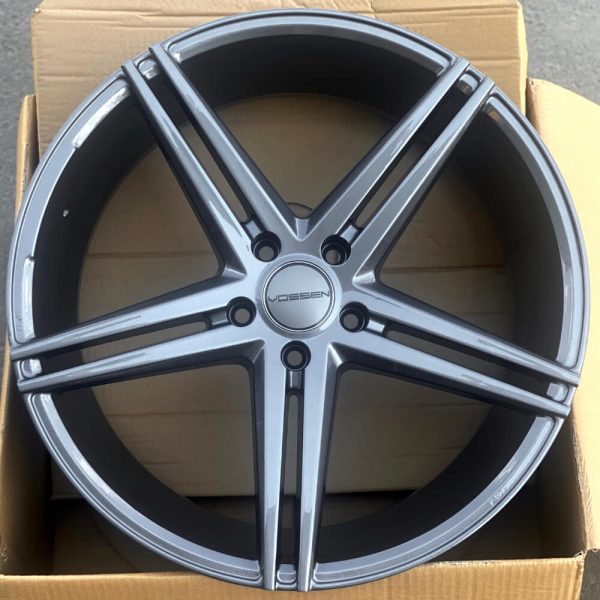 <b>Vossen VPS-302</b></br>R20 | 5-114.3 | 8.5j | ET35 — изображение 3