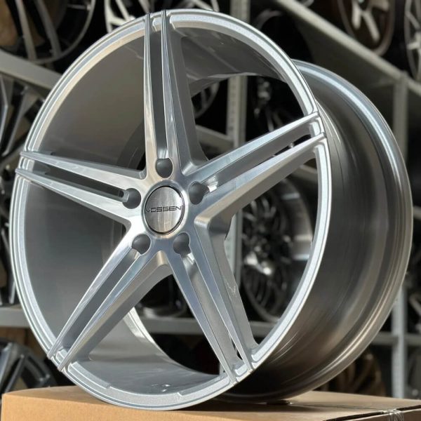 <b>Vossen VPS-302</b></br>R20 | 5-114.3 | 8.5j | ET35 — изображение 4