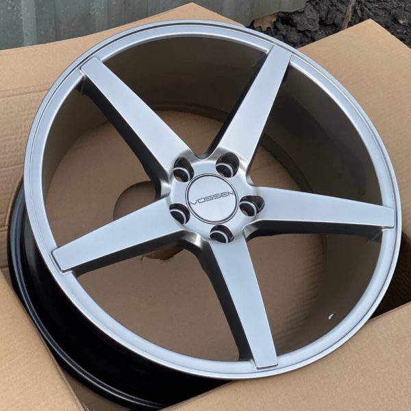 <b>Vossen VPS-303</b></br>R17 | 5-100 | 7.5j | ET33 — изображение 2