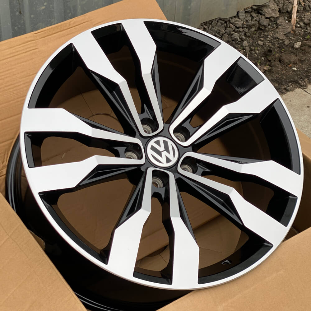 <b>Volkswagen Suzuka</b></br>R19 | 5-112 | 8.5j | ET35 — изображение 2
