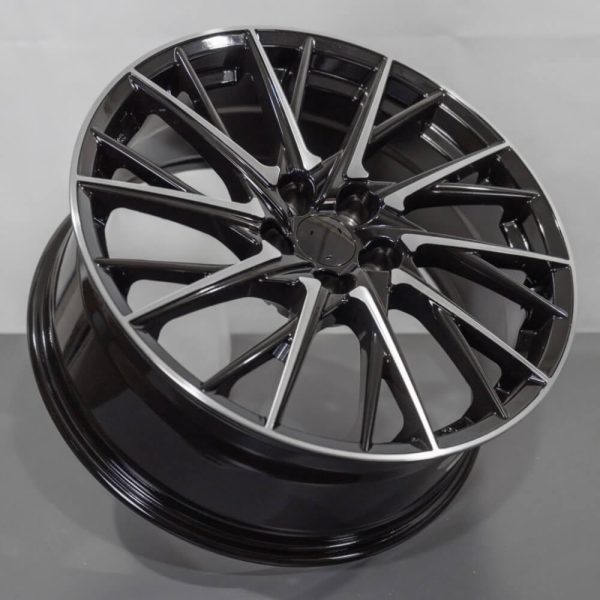 <b>Toyota Lexus RC F</b></br>R18 | 5-114.3 | 7.5j | ET35 — изображение 3