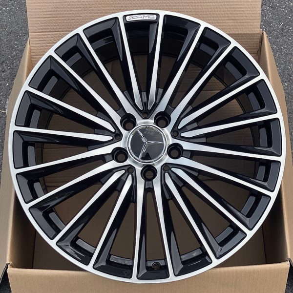 <b>Mercedes AMG C</b></br>R18 | 5-112 | 7.5j/8.5j | ET40/ET48 — изображение 3