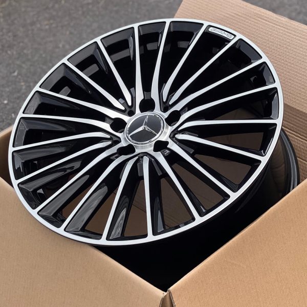 <b>Mercedes AMG C</b></br>R18 | 5-112 | 7.5j/8.5j | ET40/ET48 — изображение 4