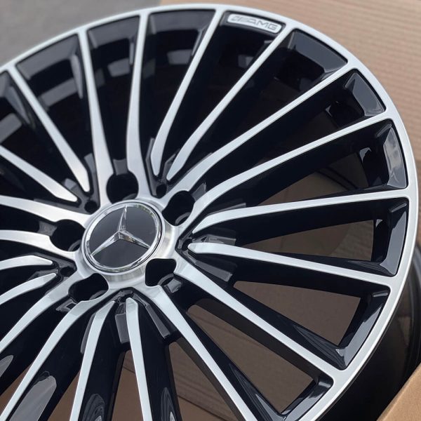 <b>Mercedes AMG C</b></br>R18 | 5-112 | 7.5j/8.5j | ET40/ET48 — изображение 5