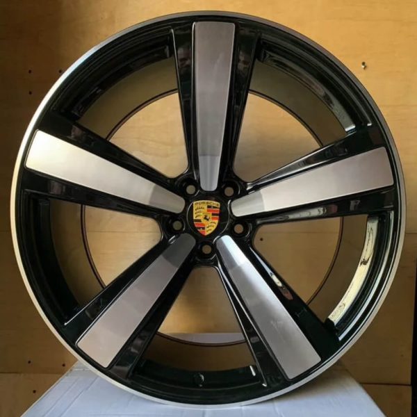 <b>Porsche Macan Sport</b></br>R21 | 5-112 | 9.5j/10j | ET26/ET19 — изображение 2