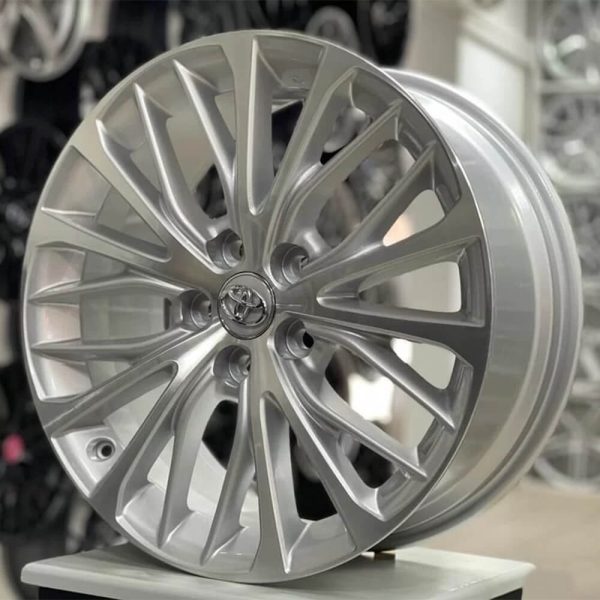 <b>Toyota Lexus Camry 70</b></br>R18 | 5-114.3 | 8j | ET50 — изображение 4