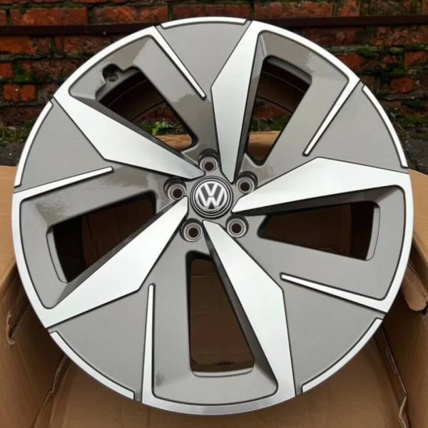 <b>Volkswagen Ystad</b></br>R20 | 5-112 | 9j | ET33 — изображение 3