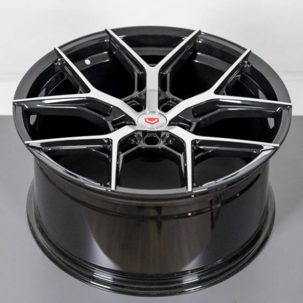 <b>Vossen HF-5</b></br>R22 | 5-114.3 | 9.5j | ET32 — изображение 2