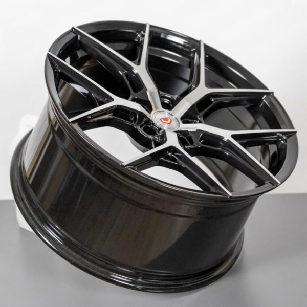 <b>Vossen HF-5</b></br>R22 | 5-114.3 | 9.5j | ET32 — изображение 3