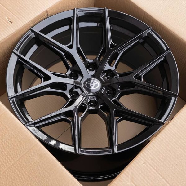 <b>Vossen HF6-4</b></br>R18 | 6-139.7 | 9j | ET15 — изображение 4