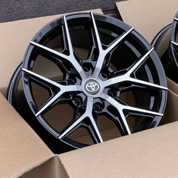 <b>Vossen HF6-4</b></br>R18 | 6-139.7 | 9j | ET15 — изображение 2