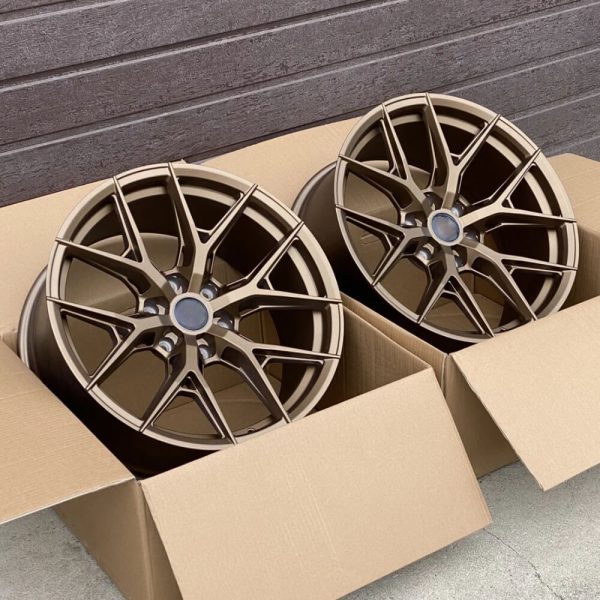 <b>Vossen HF6-4</b></br>R20 | 6-139.7 | 9.5j | ET15 — изображение 2