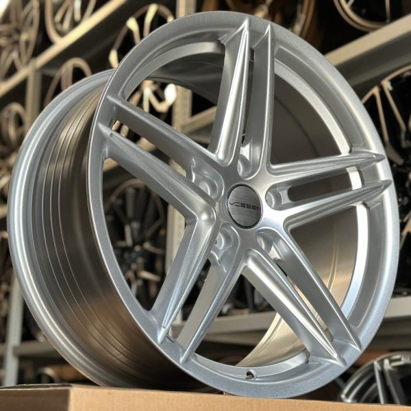 <b>Vossen VFS-5</b></br>R18 | 5-114.3 | 8j | ET35 — изображение 2
