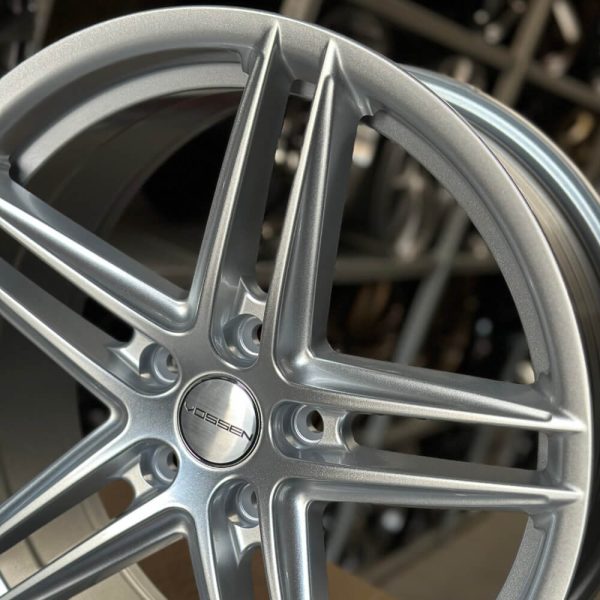 <b>Vossen VFS-5</b></br>R18 | 5-114.3 | 8j | ET35 — изображение 5