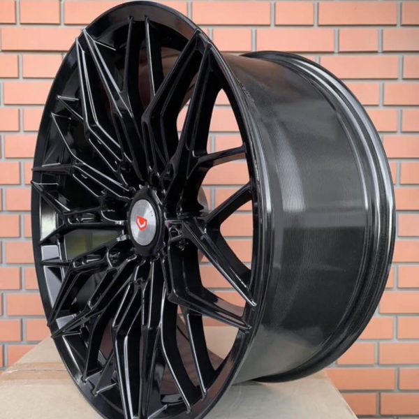<b>Vossen</b></br>R20 | 6-139.7 | 9j | ET15 — изображение 3