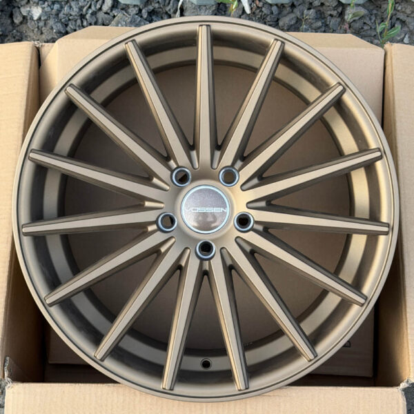 <b>Vossen VFS-2</b></br>R19 | 5-114.3 | 8.5j | ET35 — изображение 3