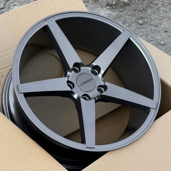 <b>Vossen VPS-303</b></br>R17 | 5-105 | 7.5j | ET33 — изображение 2