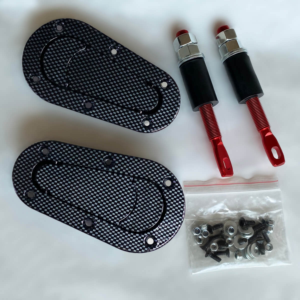 zamok-kapota-d1-bez-klycha-carbon-2
