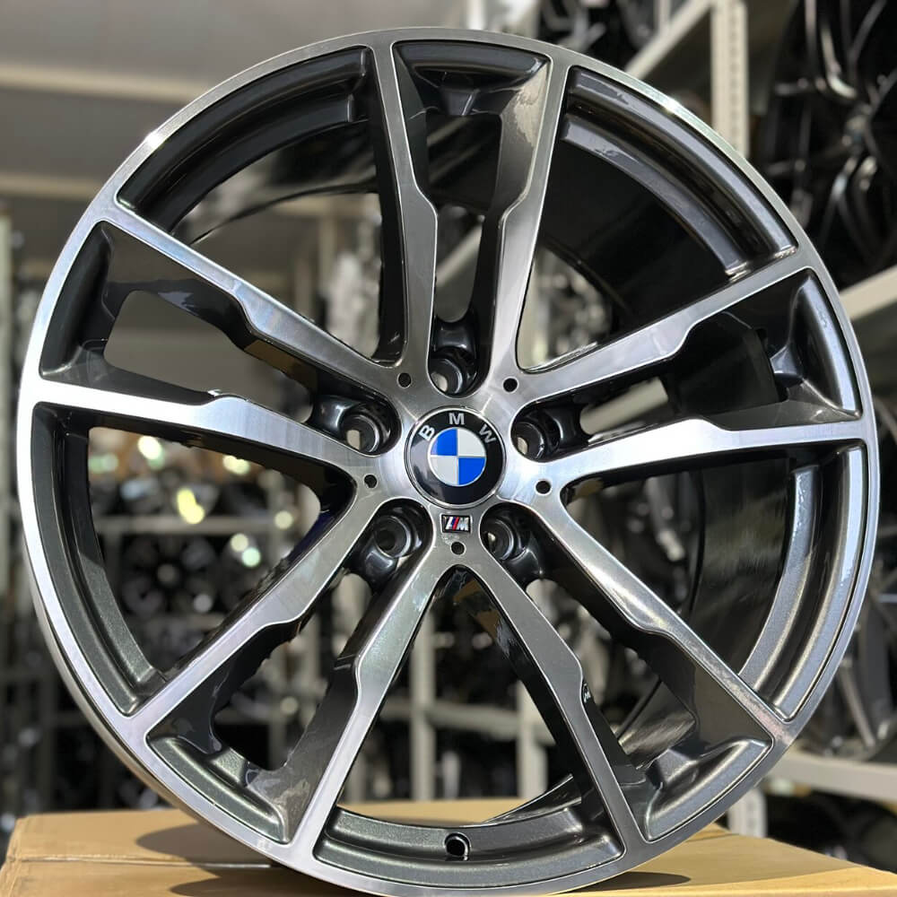 bmw-611-m-gunmetal-and-polish-2